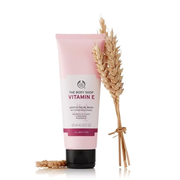 The Body Shop Vitamin E Gentle Facial Wash-0